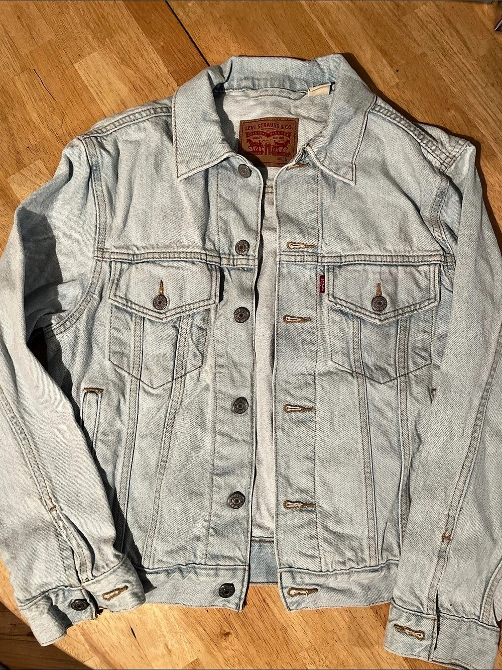 Levi'Small Original Trucker Jacket Denim Trucker Jacket in Blue Size Small